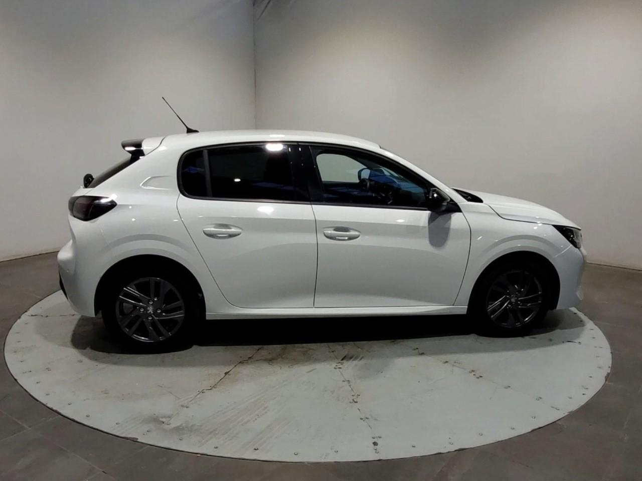 Peugeot 208 puretech 100 s&s bvm6 style — photo 6