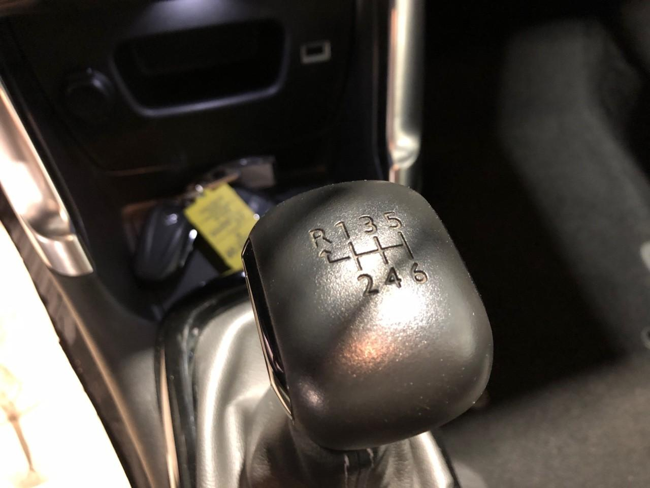 Citroën C3 Aircross puretech 110 s&s bvm6 shine pack — photo 18