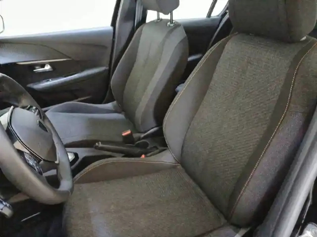 Peugeot 208 hybrid 100 e-dcs6 — photo 41