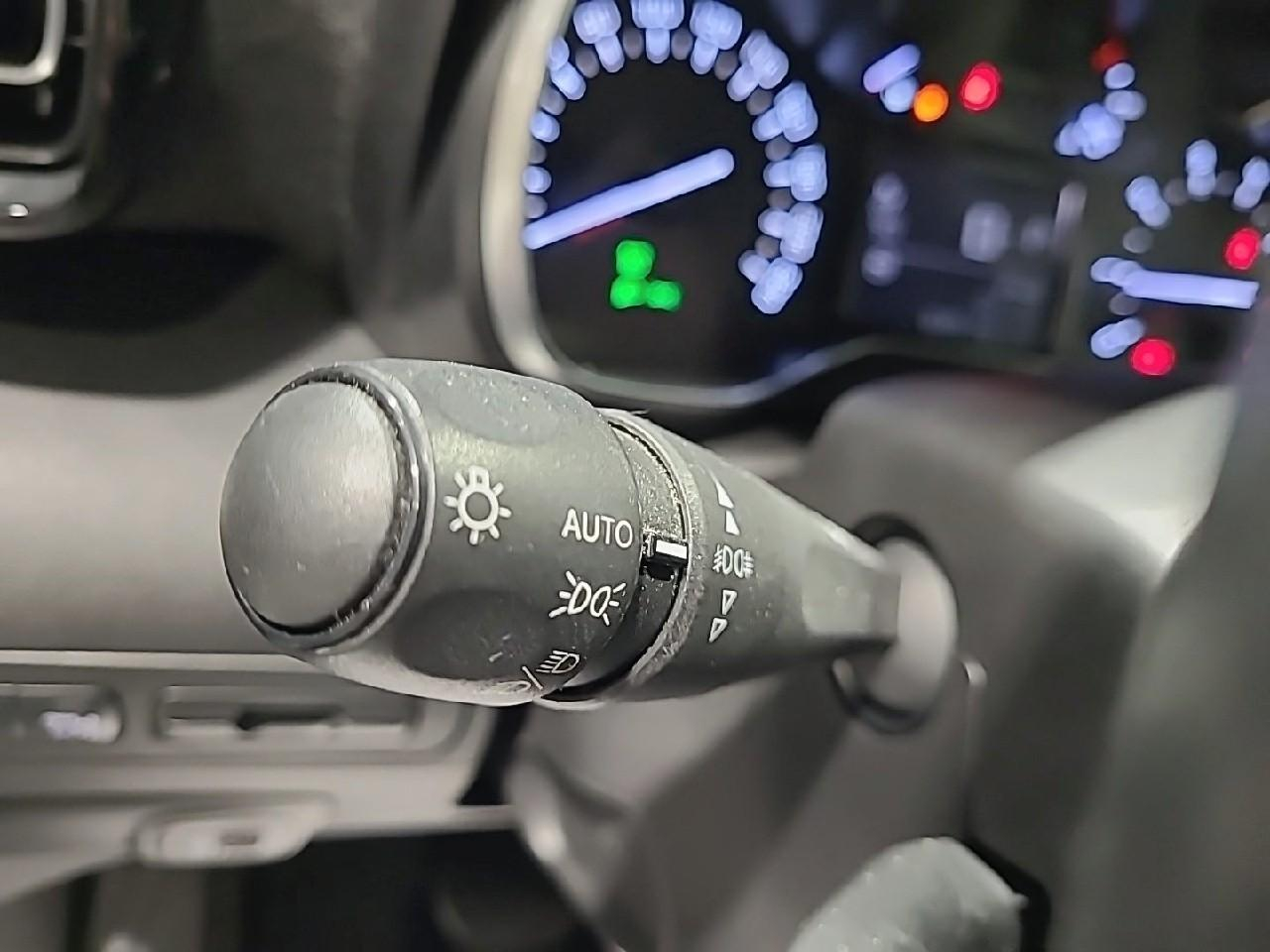 Citroën C3 Aircross puretech 130 s&s eat6 shine pack — photo 24