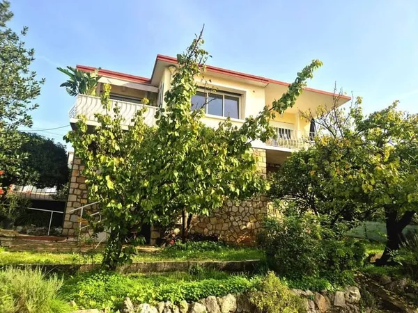 Maison 6 pièces 152 m²