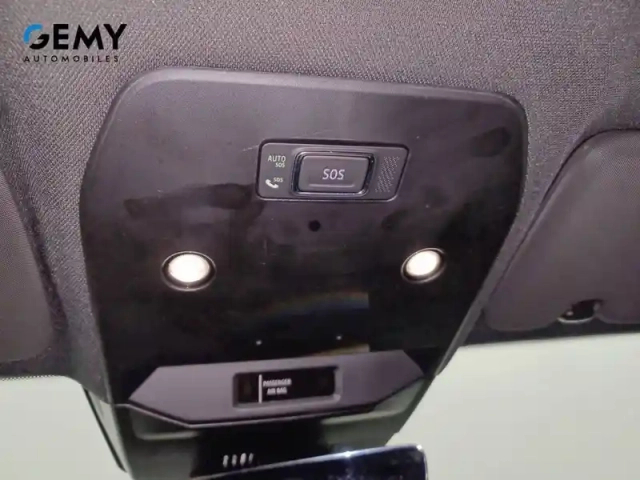 Renault Megane e-tech ev60 220 ch optimum charge — photo 15