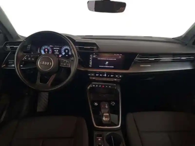 Audi A3 35 tdi 150 s tronic 7 business line — photo 8