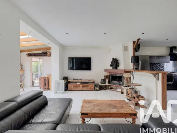 Maison 5 pièces 121 m²
