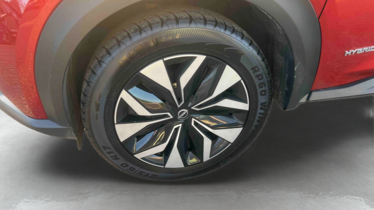 Nissan Juke HYBRID 143 — photo 14