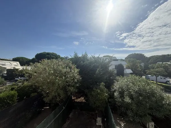 STUDIO CABINE- TERRASSE- PARKING