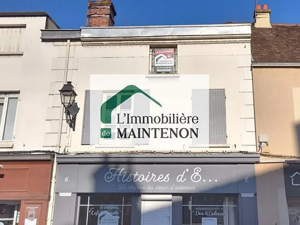 IMMEUBLE CENTRE MAINTENON