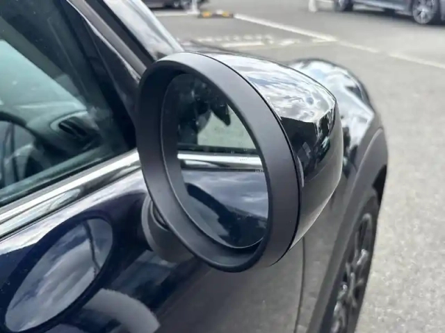 Mini Mini hatch 5 portes cooper 136 ch dkg7 — photo 5