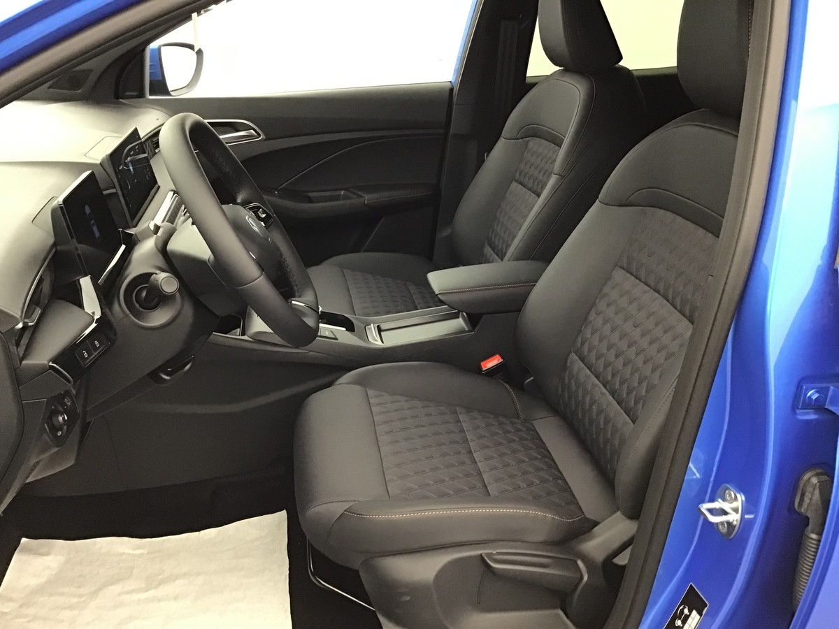 MG MG3 — photo 24