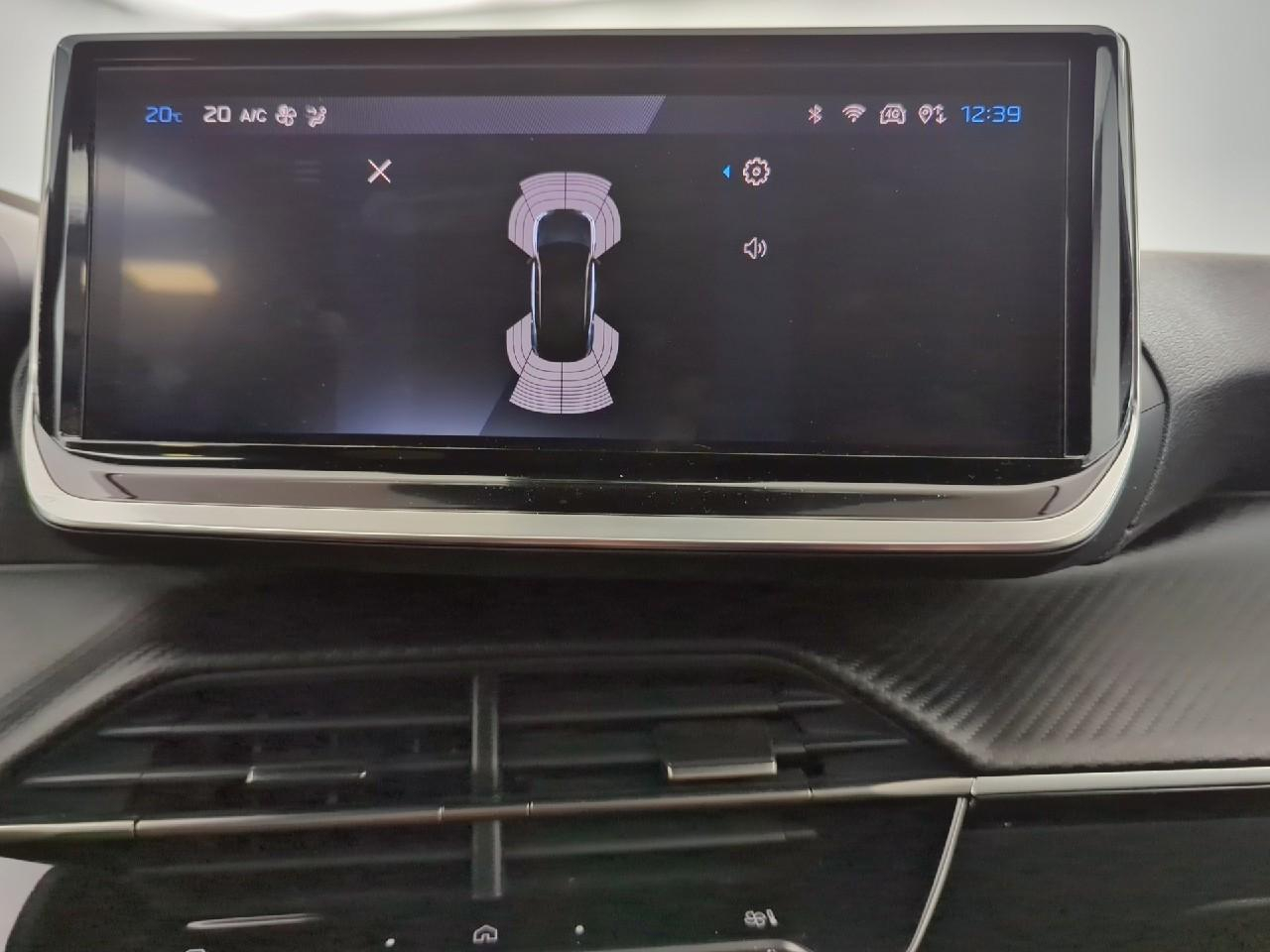 Peugeot 2008 hybrid 145 e-dcs6 allure — photo 17