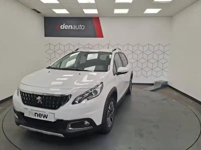 Peugeot 2008 1.2 puretech 110ch s&amp;s bvm5 — photo 10