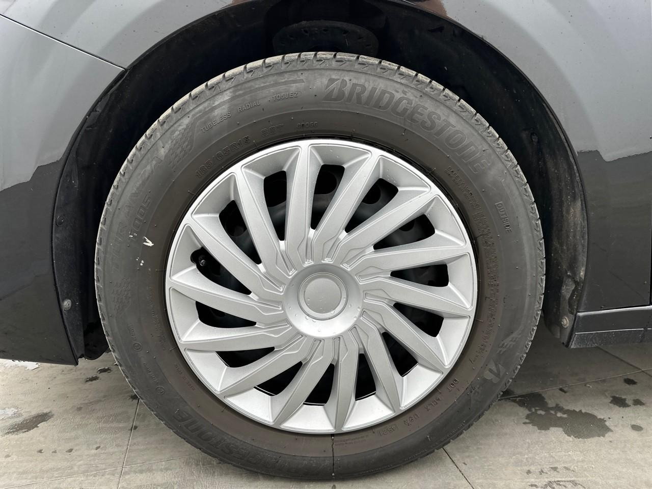 Peugeot 208 puretech 75 s&s bvm5 like — photo 14