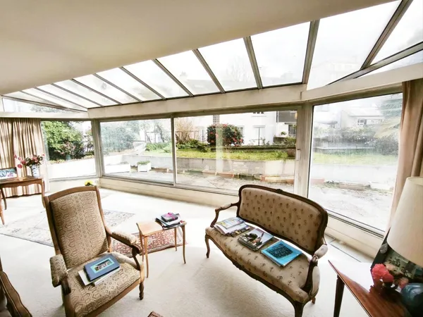 St Pasquier, spacieux T6 avec jardin privatif de 150 m²