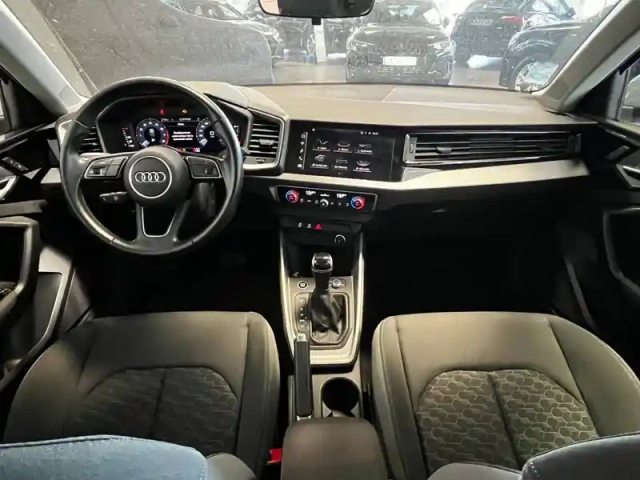 Audi A1 sportback 30 tfsi 110 ch s tronic 7 — photo 46
