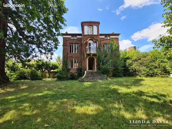 Propriété 13 pièces 230 m²