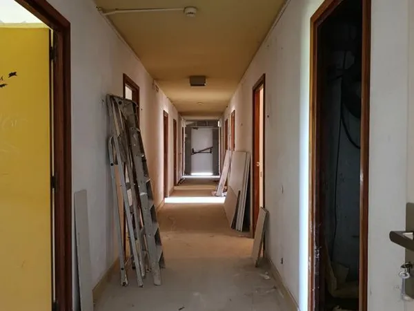 Local 224 m² Saint-Étienne-du-Bois