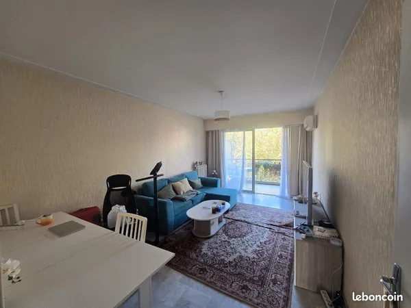 Deux pièces à louer à Nice