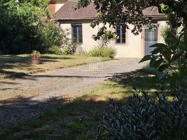 Maison de plain-pied 3 chambres et appartement indépendant 2