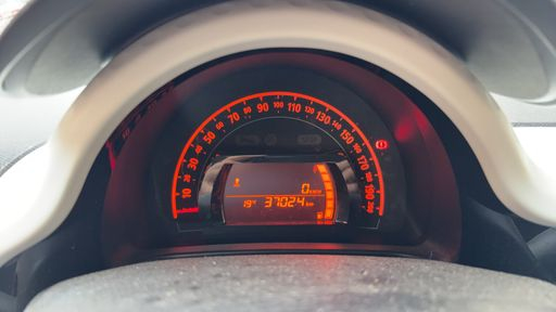 Renault Twingo 1.0 SCe 65 - Equilibre – 2023 – 37024 km – Essence – Boîte Manuelle — photo 14