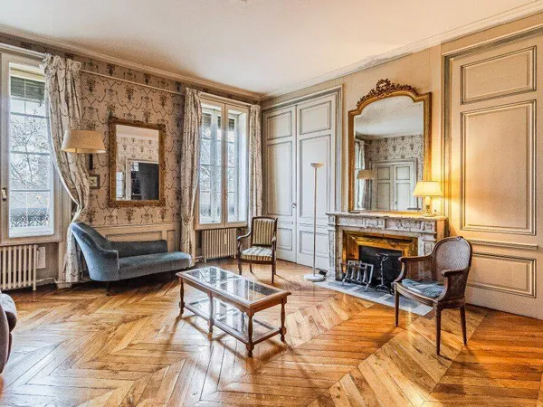 Appartement 5 pièces 139 m²