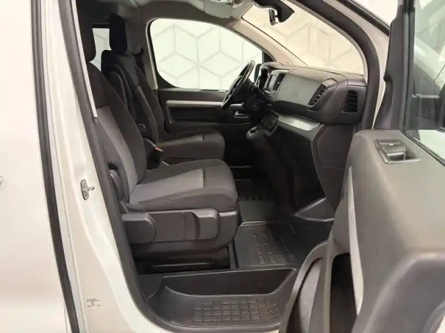 Opel Vivaro ca fixe l2 2.0 diesel 120 ch bva8 — photo 9