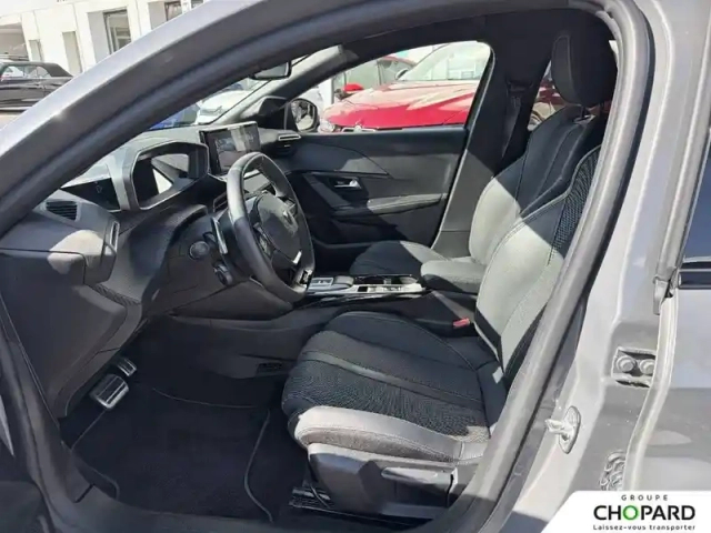 Peugeot 208 hybrid 110 e-dcs6 — photo 10
