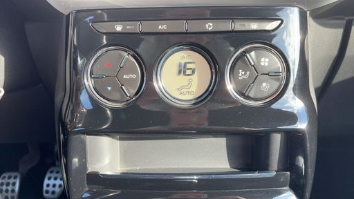 DS DS3 1.6 BlueHDi 100 - Sport Chic – 2016 – 169464 km – Diesel – Boîte Manuelle — photo 17