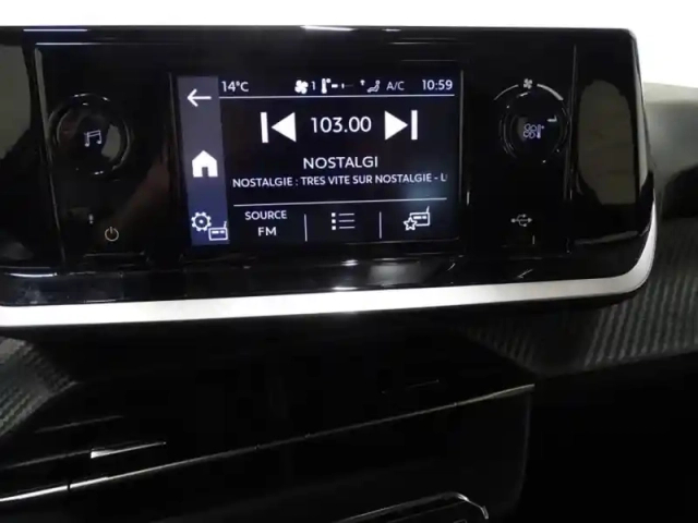 Peugeot 208 1.2 puretech 75ch s&amp;s like — photo 11