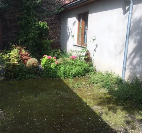 MAISON DE 2 PIECES