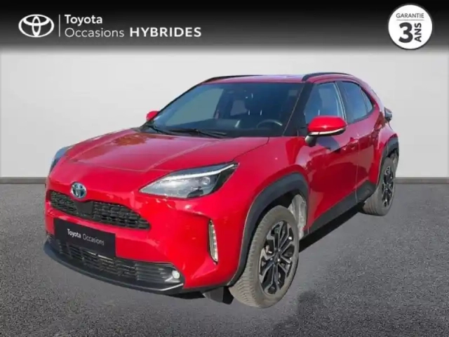 Toyota Yaris cross 116h design pack cargo