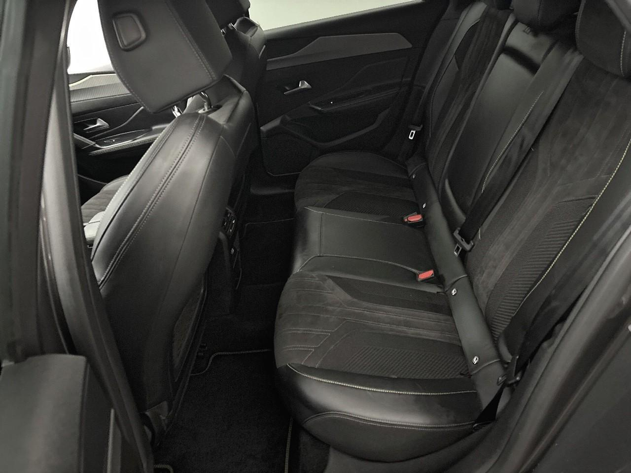 Peugeot 308 sw puretech 130ch s&s eat8 gt — photo 13