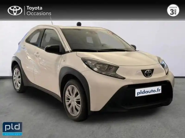 Toyota Aygo X 1.0 vvt-i 72ch dynamic my24 — photo 6