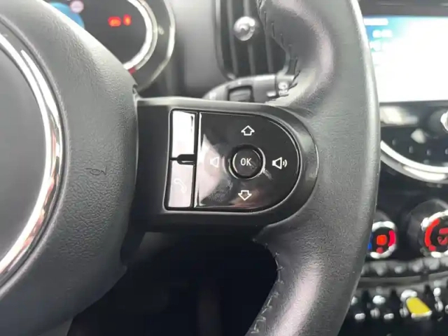 Mini Mini countryman 125 - 95 ch all4 bva6 — photo 16