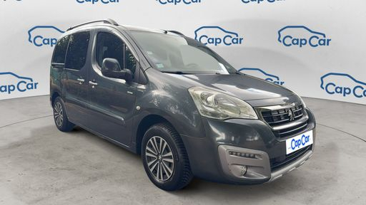 Peugeot Partner TEPEE TPMR 1.2 PureTech 110 - Style – 2017 – 60834 km – Essence – Boîte Manuelle