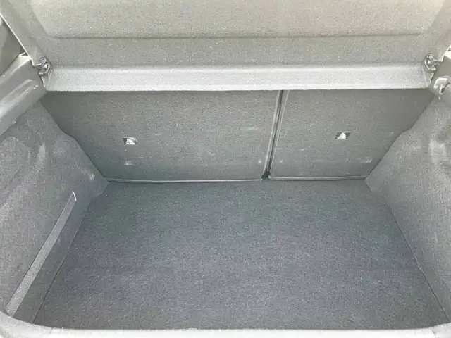 Peugeot 208 puretech 75 s&amp;s bvm5 — photo 40