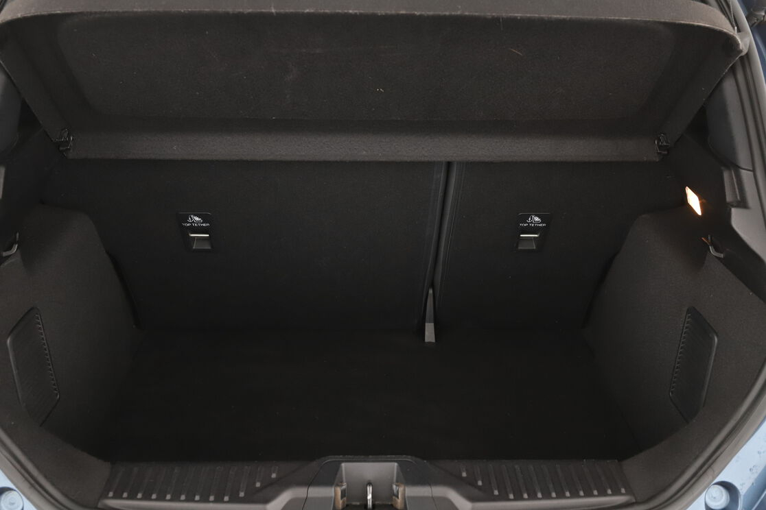Ford Fiesta 1.0 EcoBoost mHEV ST-Line X — photo 16