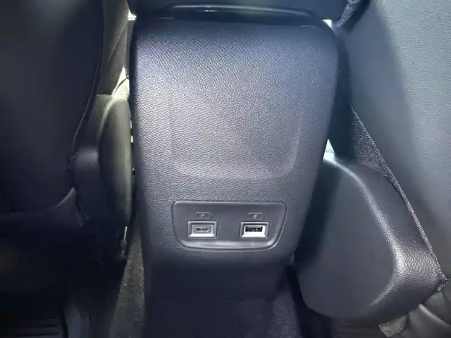 Peugeot 208 hybrid 145 ch e-dcs6
