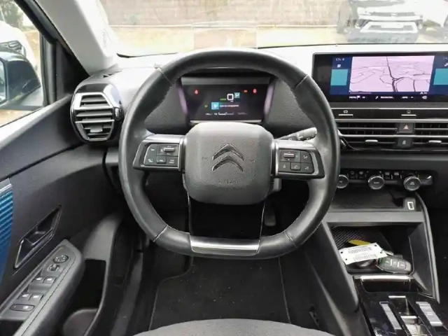 Citroën C4 e- 136 ch automatique — photo 9
