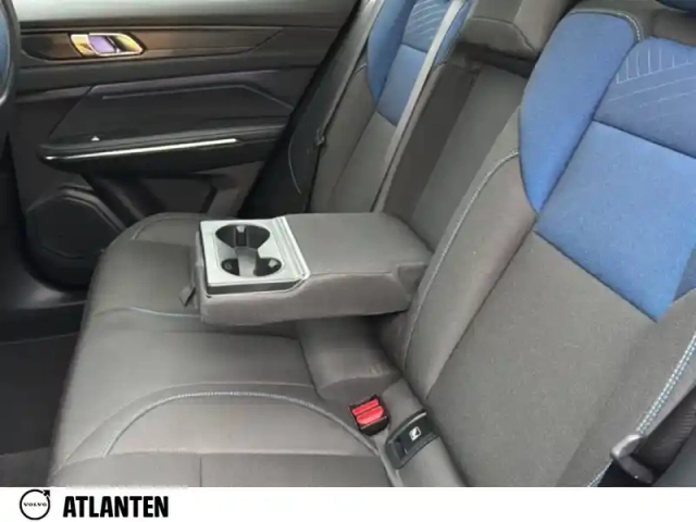 Lynk&Amp;Co 01 1.5 phev 261 ch dcth7 — photo 14