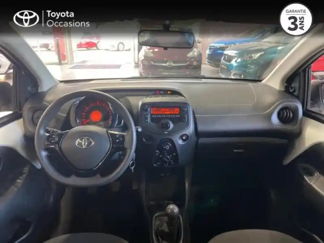 Toyota Aygo 1.0 vvt-i 72ch x-pro 5p my20 — photo 9