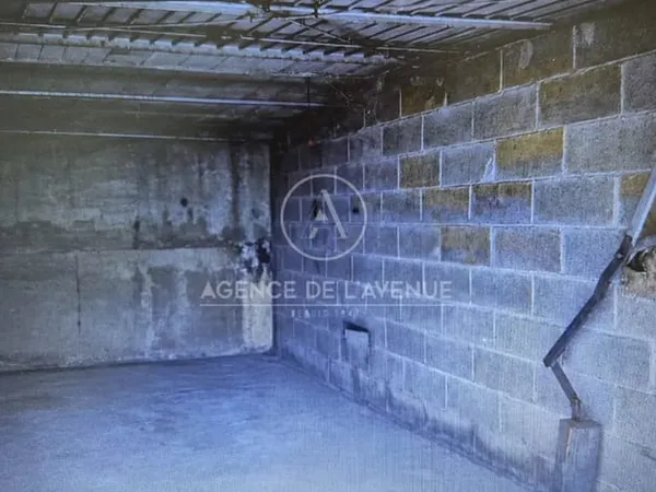 Stationnement Vente La Seyne-sur-Mer  11m² 19000€