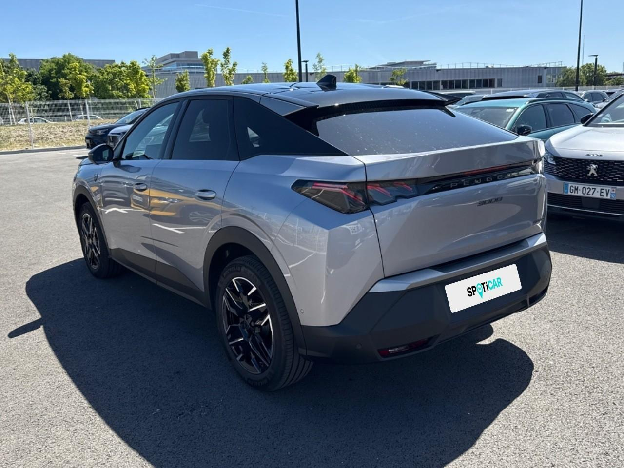 Peugeot 3008 hybrid 145 e-dcs6 gt — photo 7