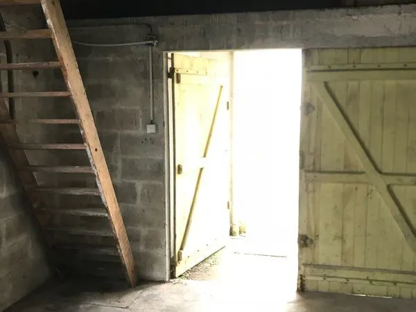 Garage et parking Location Saintes 19m² 120€