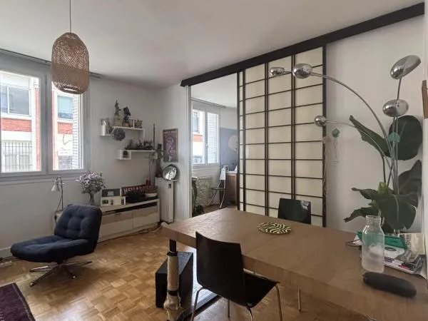 Appartement lumineux en bon état - Quartier Saint-Ambroise
