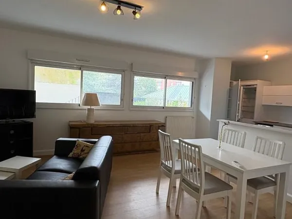 Appartement 3 pièces 81 m²