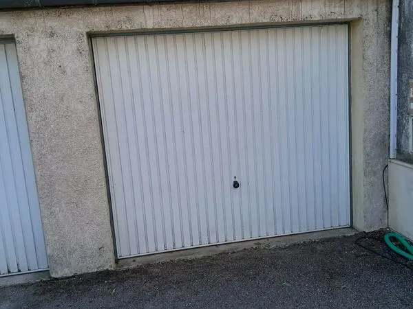 Garage box