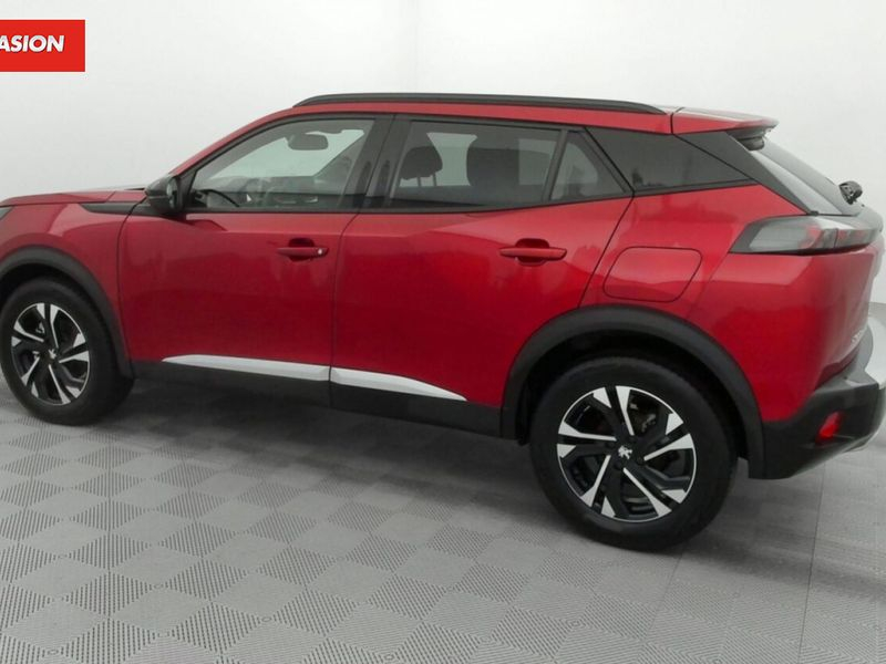 Peugeot 2008 II 1.2 PureTech 130ch Allure Pack EAT8 — photo 28