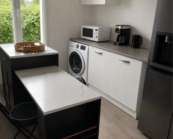 Apparemment à louer 900