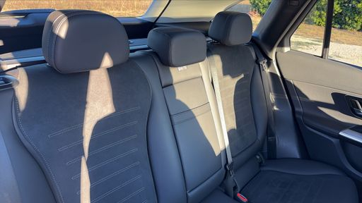 Mercedes Classe GLC 300 de 333 EQ Power 4Matic 9G-Tronic - AMG Line – 2023 – 39085 km – Hybride rechargeable – Boîte Automatique — photo 73