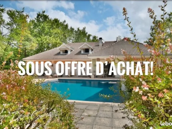 Propriété 8 pièces 231 m²